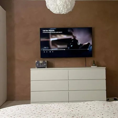 Апартаменты Big House In A Quiet Neighbourhood